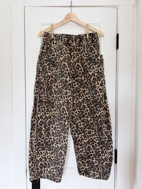 Le Bon Shoppe Arc Pants in Leopard